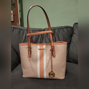 Michael Kors Tote